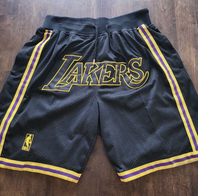 laker shorts with pockets