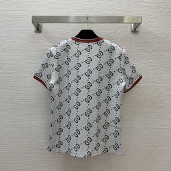 Ladies' suit