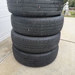 225/65R17 4  Tires Continental 75% Life Good Condition No Issues $180 For All 4