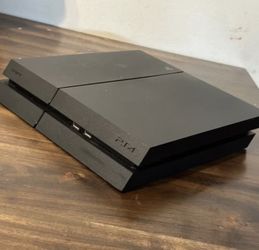 PlayStation 4 Console