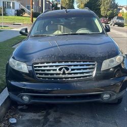 2004  Infiniti FX35