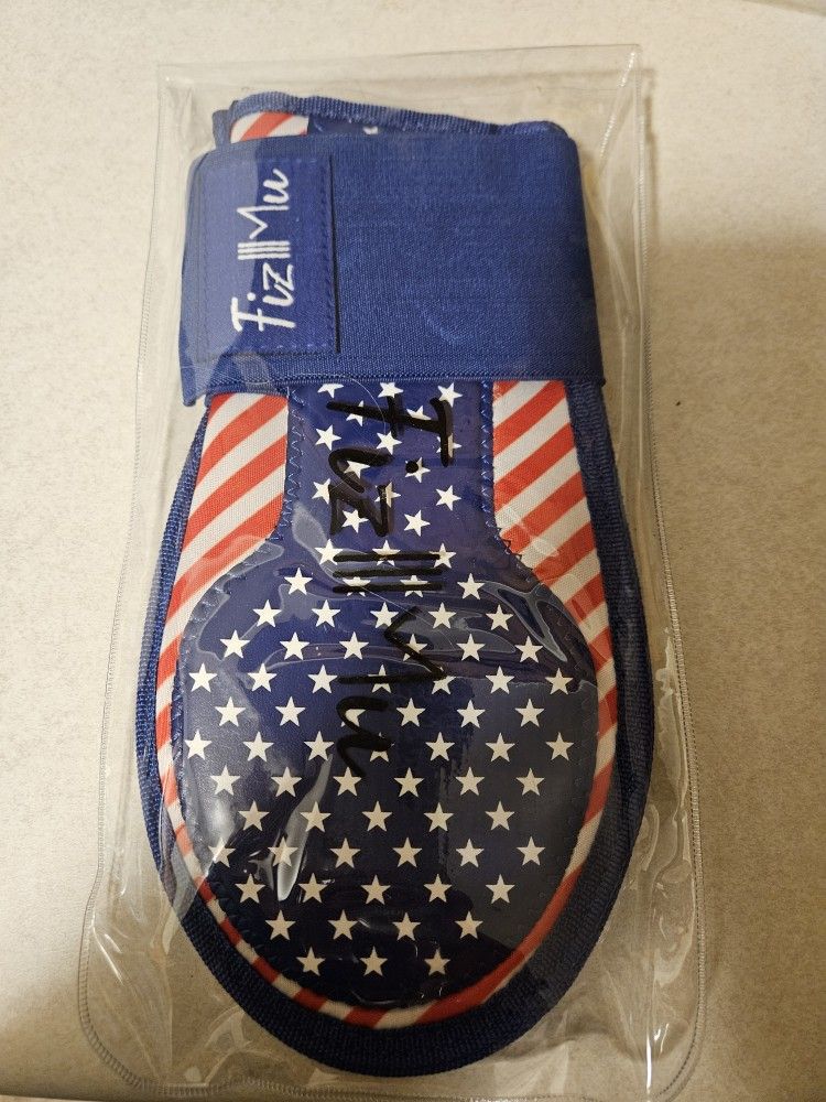 Unused American Flag Sliding Mit