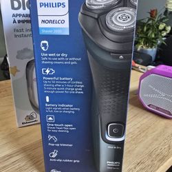 Phillips Norelco Shaver 2600