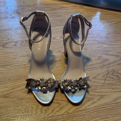 Never Used Madden Girl Rosegold Heels