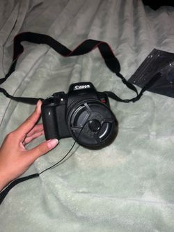 Canon EOS Rebel T6i DSLR Camera + 18-55mm Lens + Extra Battery & Charger