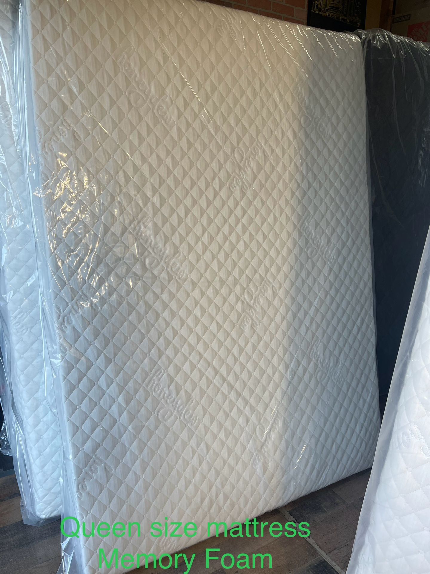 Queen Size Memory Foam Mattress