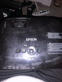 Epson projector 40$