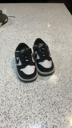 Nike Dunk Low Toddler Sneakers Black White 4c
