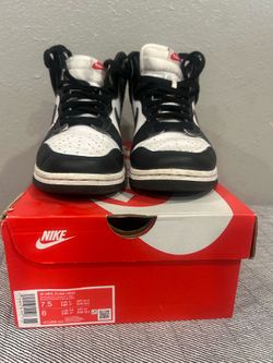 Nike Dunk High white and black trainers. Size US women: 7.5  #sneakers #dunks