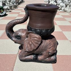 New Elephant Planter Made Out Of Cement Perfect Gift 🎁 