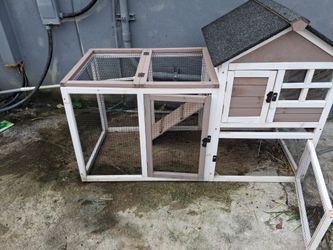 Outdoor Wooden Rabbit Hutch with Run