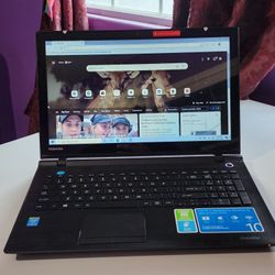 Toshiba Satellite Laptop Touchscreen (Word, PowerPoint, Etc)