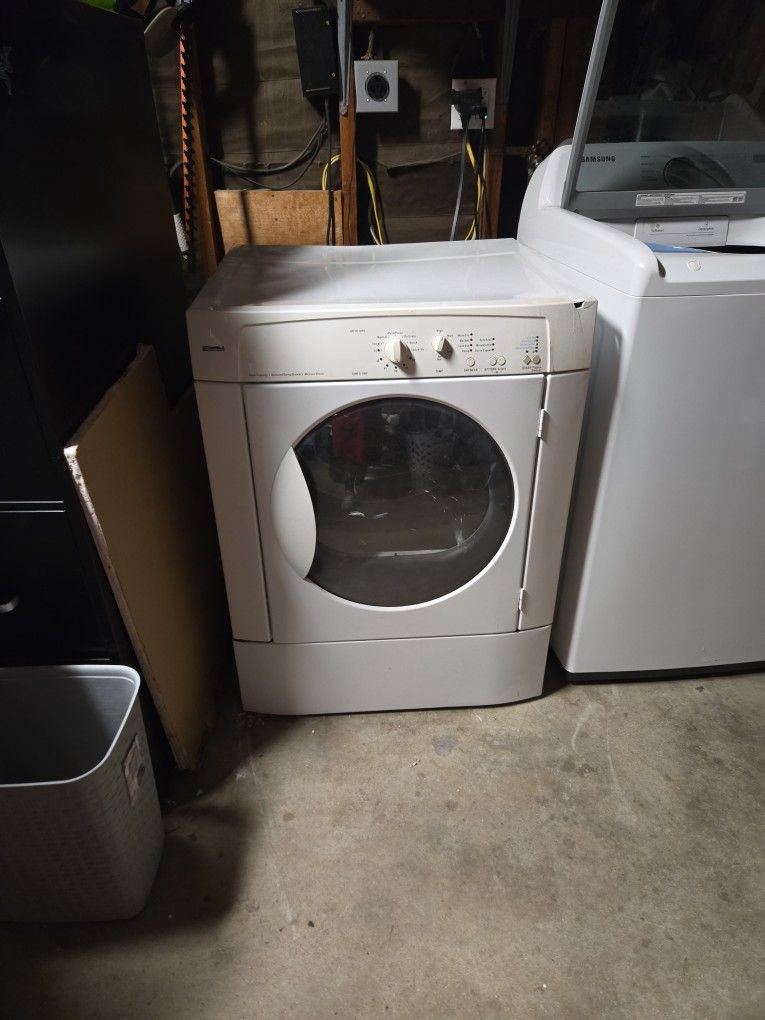 Kenmore Gas Dryer