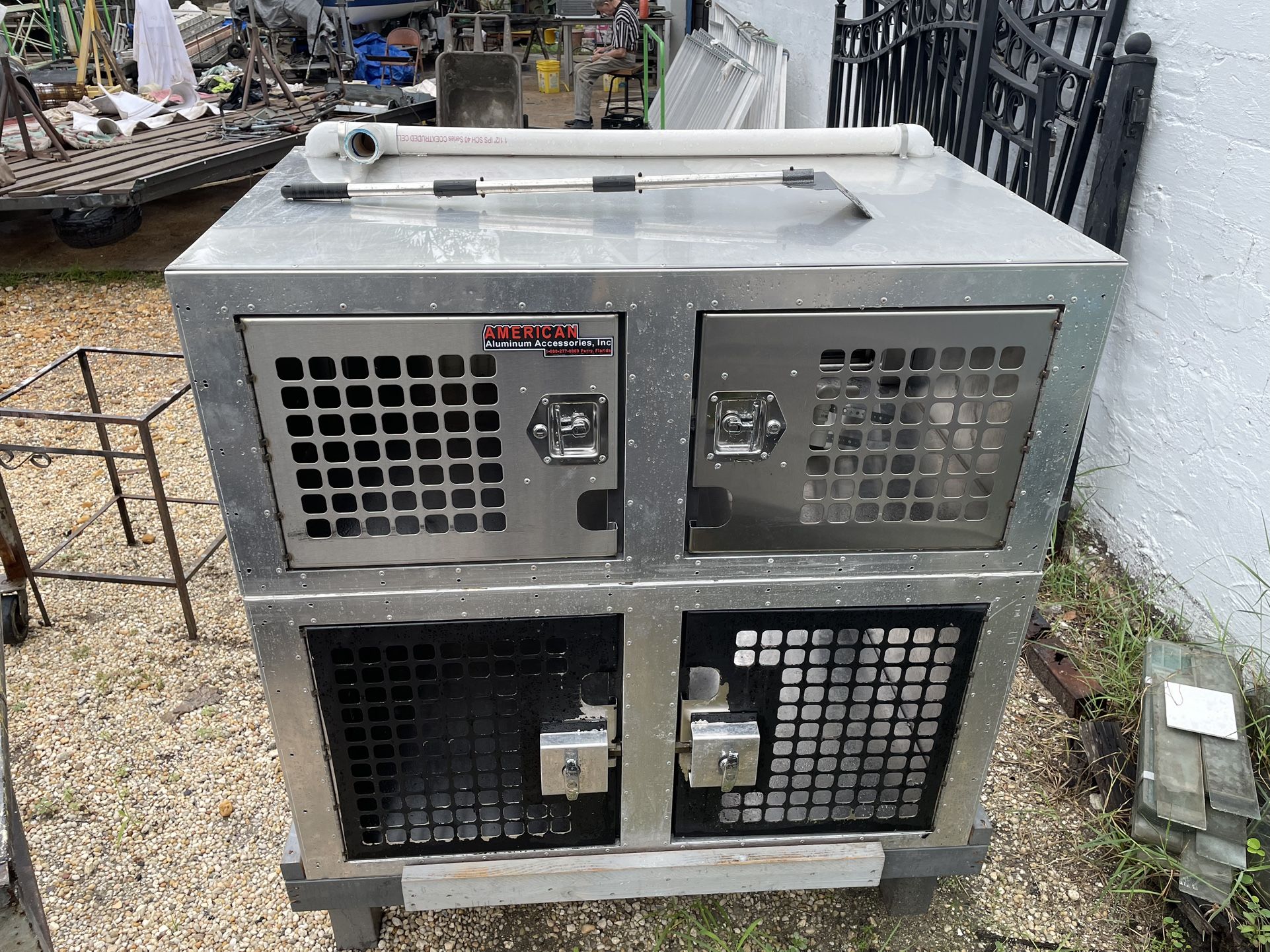 Aluminum animal cage/ breeding cage