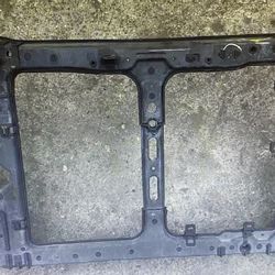 2012 Kia Forte Radiator core support 