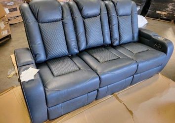 Brand New Fyne-Dyme Dual Power Reclining Sofa