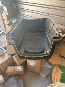 Dog crate