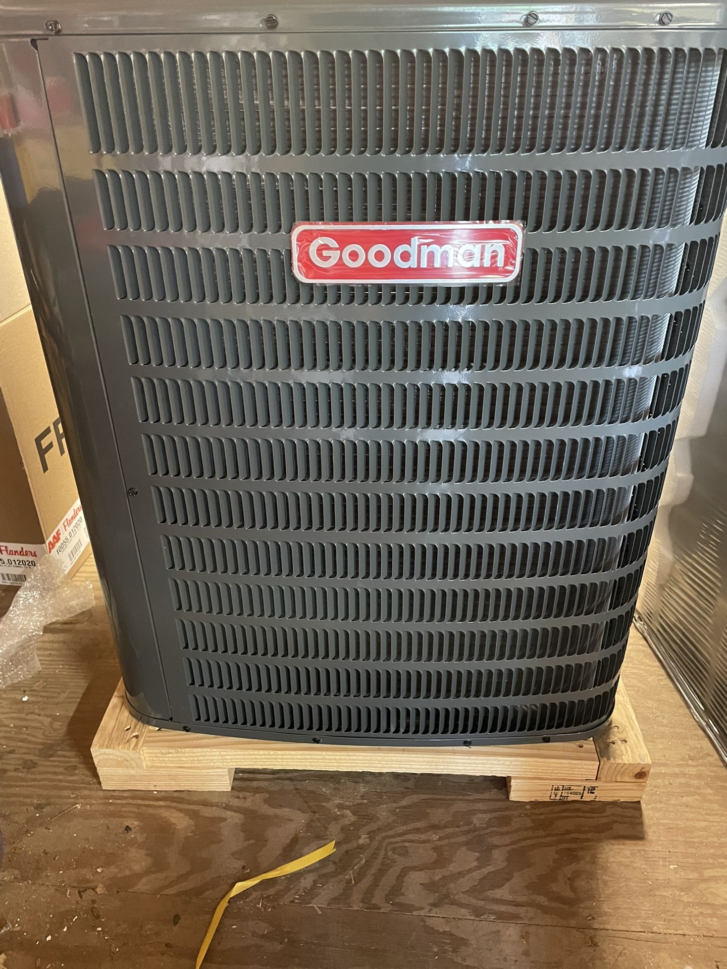 Goodman Heat Pomp