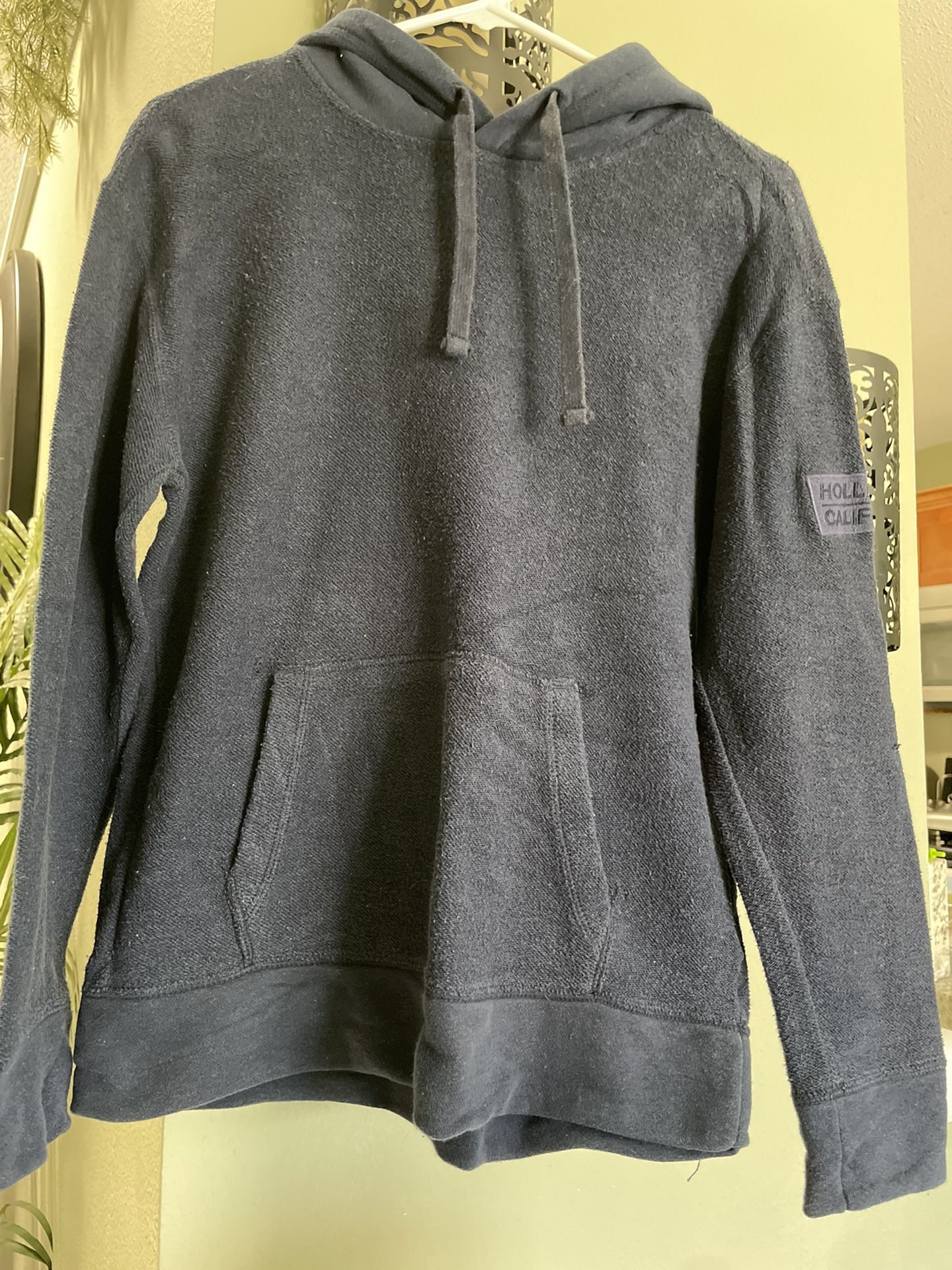 Hollister boys sweatshirt extra small