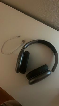 Y01 wireless headphones