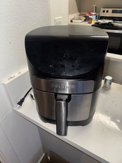 Gourmia Air Fryer (black + stainless steel)