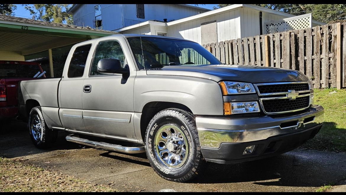 2003 To 2006 Chevrolet Silverado Avalanche Chrome Headlights Luces Focos Cromados Micas Calaveras