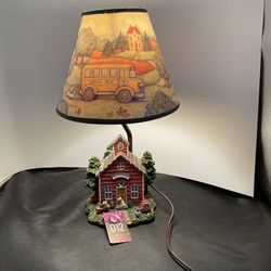 Vintage 90s Style Red School House Beautiful Country Table Lamp 14 Inch Works!