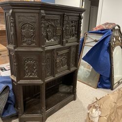 Antique Hand Carved Sideboard /cabinet 