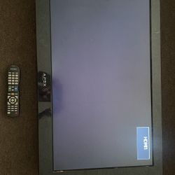 Apex 32 In Flat Screen TV