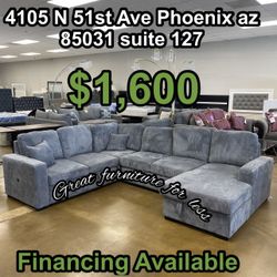 Sectional Grey With Storage Bed And Usb Brand New