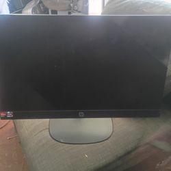 HP 23.8 Inch All In One desktop HP 24 All-in-One Desktop, 23.8" FHD Touchscreen, Intel i5-1335U, 32GB RAM, 2TB SSD, True Vision 1080p IR, integrated m
