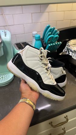 Size 10.5 used no box