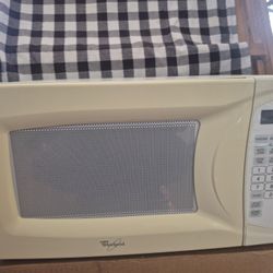 Microwave Oven  / Horno Microhonda 