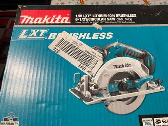 Makita Circular Saw Nuevo