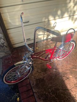 Red lowrider bike