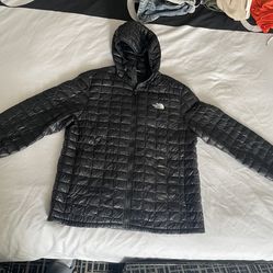 Men's North Face Jacket