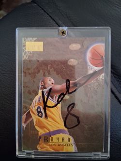 1997 Kobe Bryant Skybox Premium Autograph Rookie Card