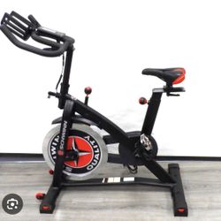 Exercise bike schwinn ic3