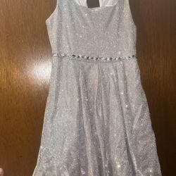 Little Girls Gold Sparkly Dress Size 8