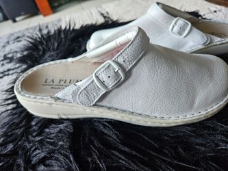 la plume white women shoes, size 41, new