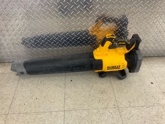DeWalt blower