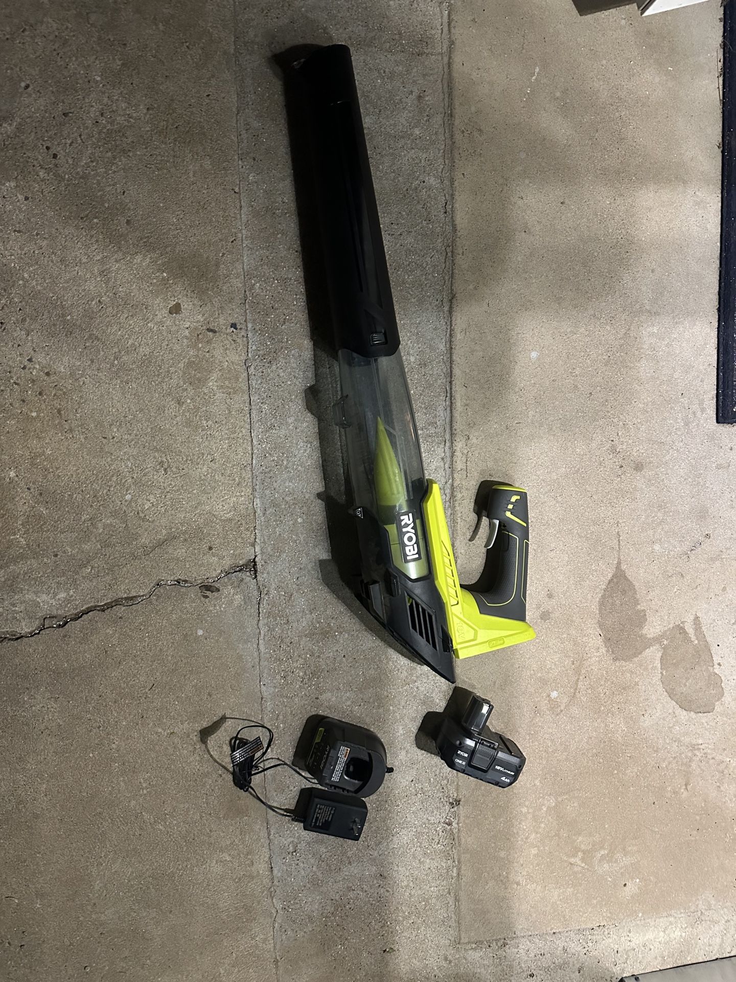 Cordless Leaf Blower