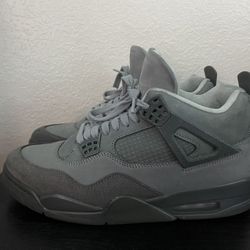 Jordan 4 Wet Cement size 10.5