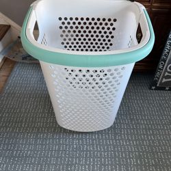 FREE LAUNDRY BASKET 
