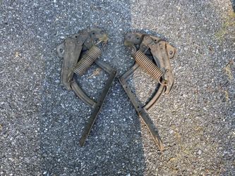 67- 69 Camero Hood Hinges..