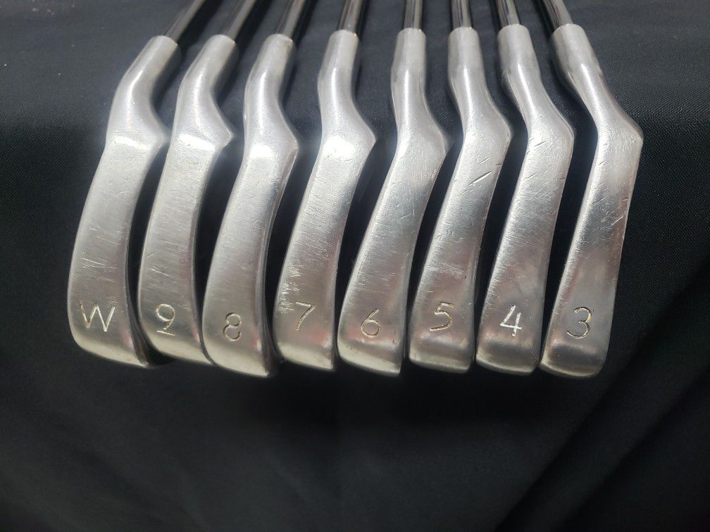 Free Golf clubs irons