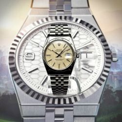 Rolex Datejust 36 Vintage Classic Silver Linen Dial Watch