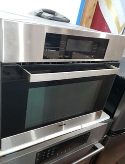 Miele  would oven 24"w  semi used