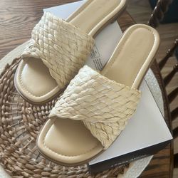 Nine West Flat Sandals
