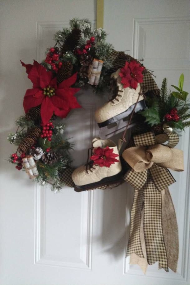 Christmas grapevine skate wreath